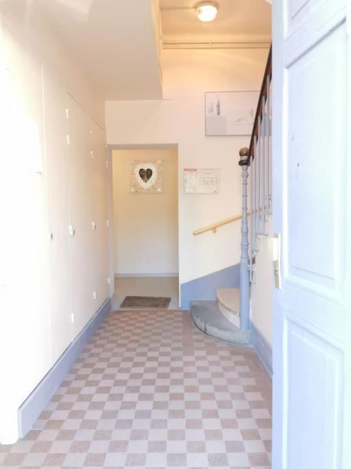 Le Glamour *Studio *Parking Prive* *Wifi*Calme* Lourdes Exterior photo